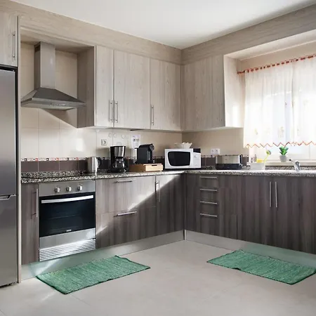 Rosa Com Piscina E Jacuzzi Salir de Matos