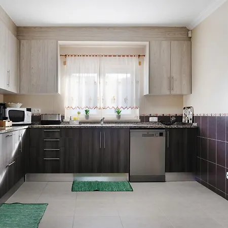 ヴィラ Rosa Com Piscina E Jacuzzi