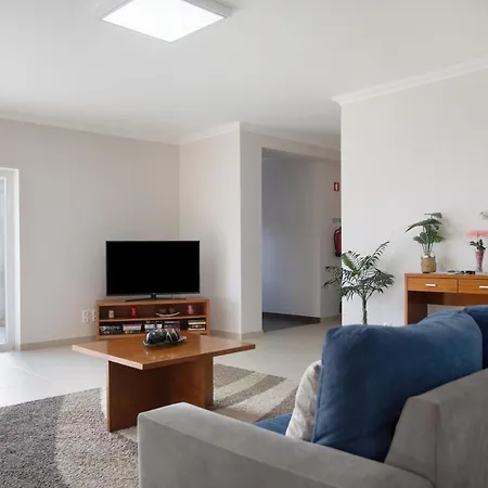 Rosa Com Piscina E Jacuzzi ヴィラ