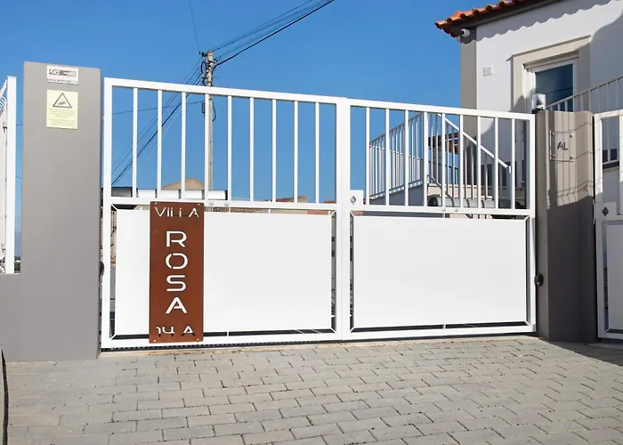 Rosa Com Piscina E Jacuzzi * Salir de Matos