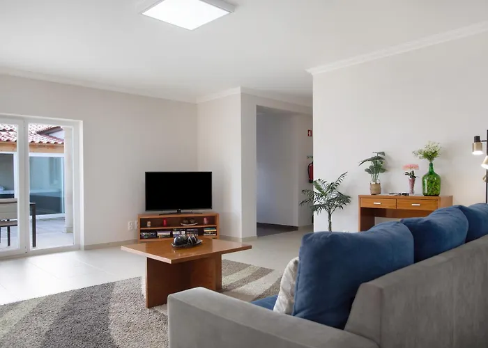 Rosa Com Piscina E Jacuzzi Willa