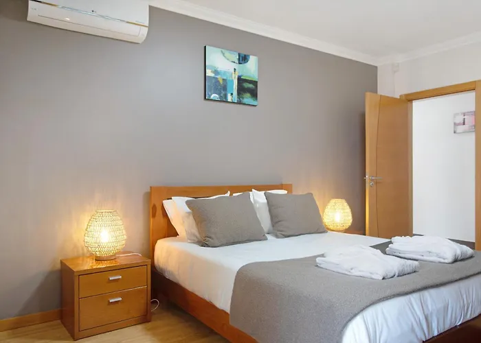 Rosa Com Piscina E Jacuzzi Willa